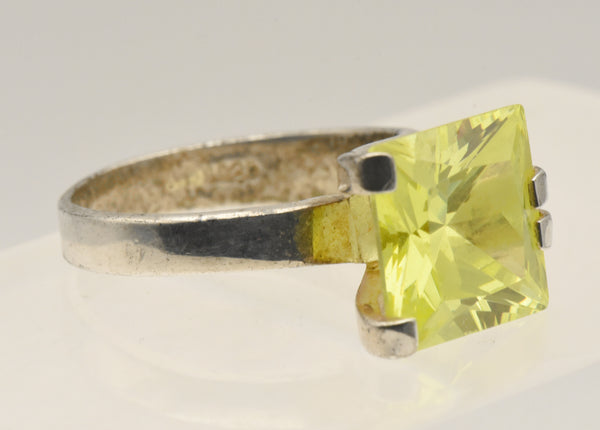 Vintage Sterling Silver Yellow Cubic Zirconia Modern Design Ring - Size 9.25